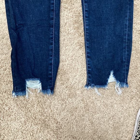 High waisted destructed jeggings - Picture 3 of 4